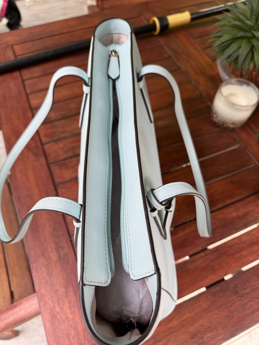 kate spade light blue leather tote with luggage tag - Picture 3 of 5